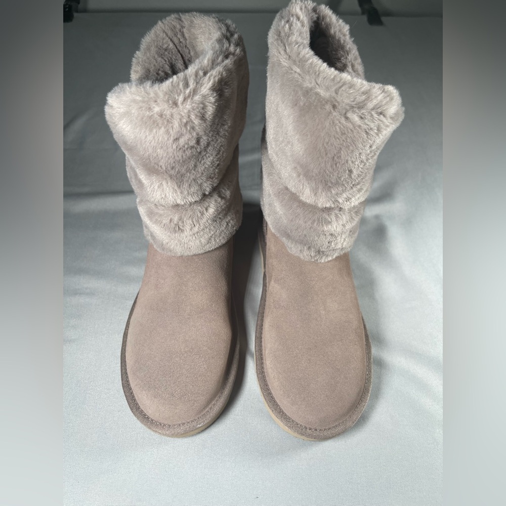 Koolaburra Women's Tan Fur Winter Boots